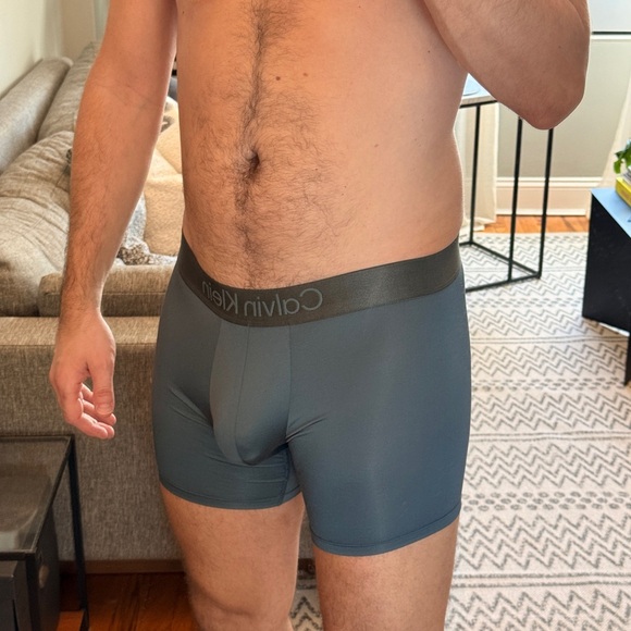 NWT Calvin Klein microfiber boxer briefs, size medium, multiple colors available - Picture 2 of 6